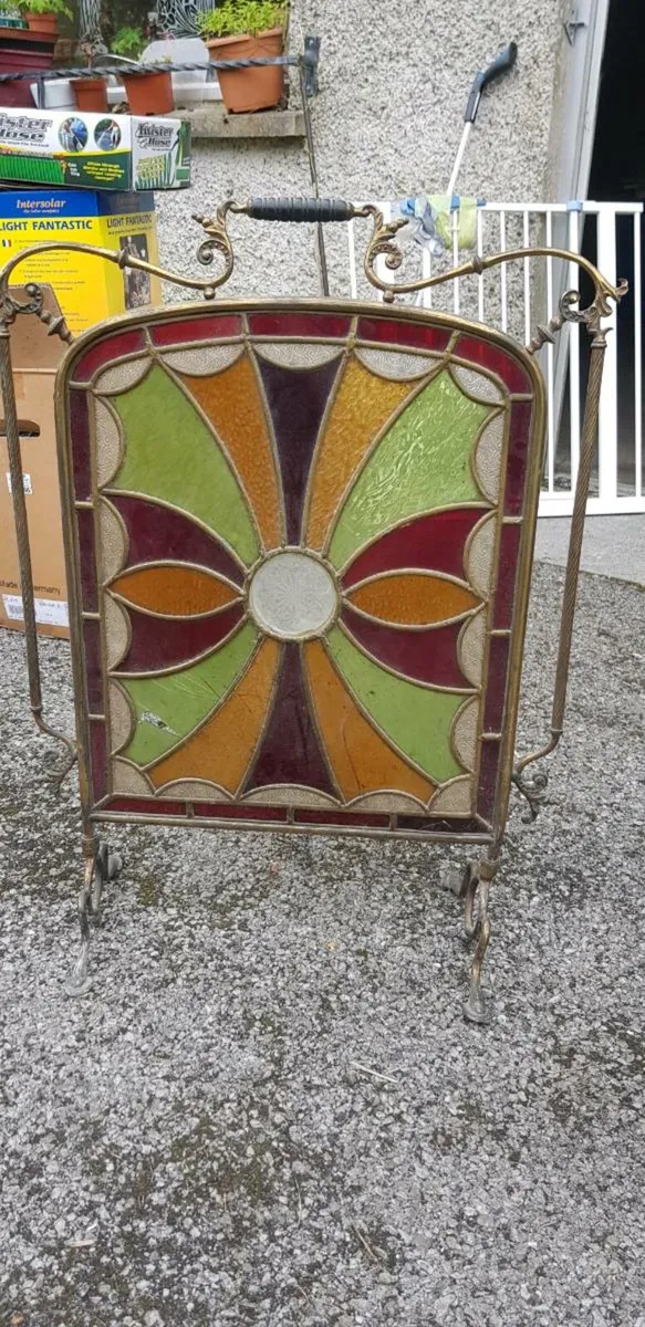 Antique Collectables - Image 1