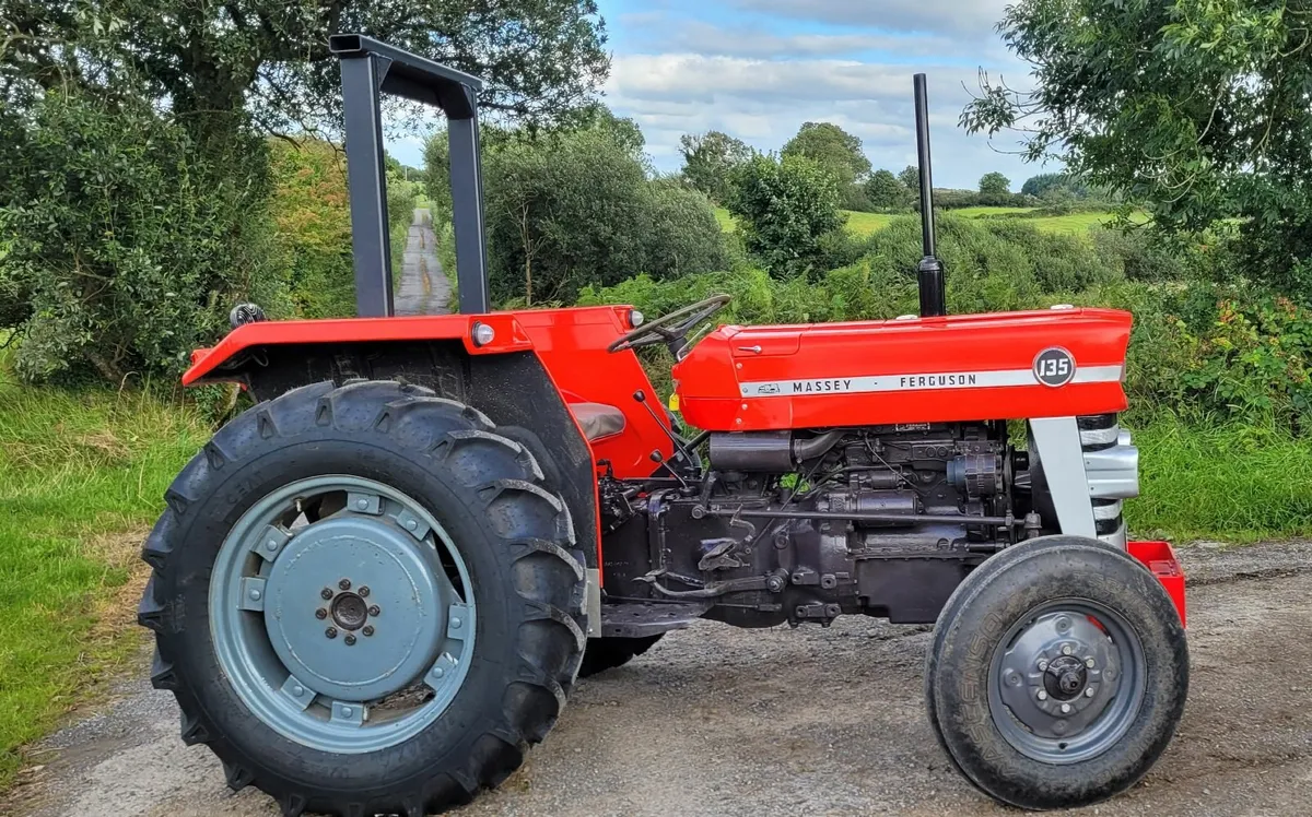 Massey Ferguson 135 - Image 1