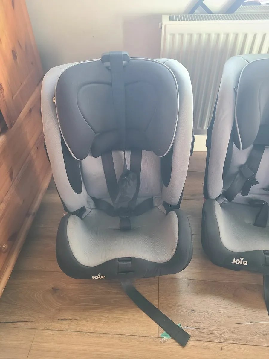 Childs Isofix car seats - Image 2