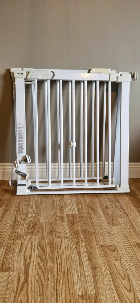 Safety Gates - Image 1