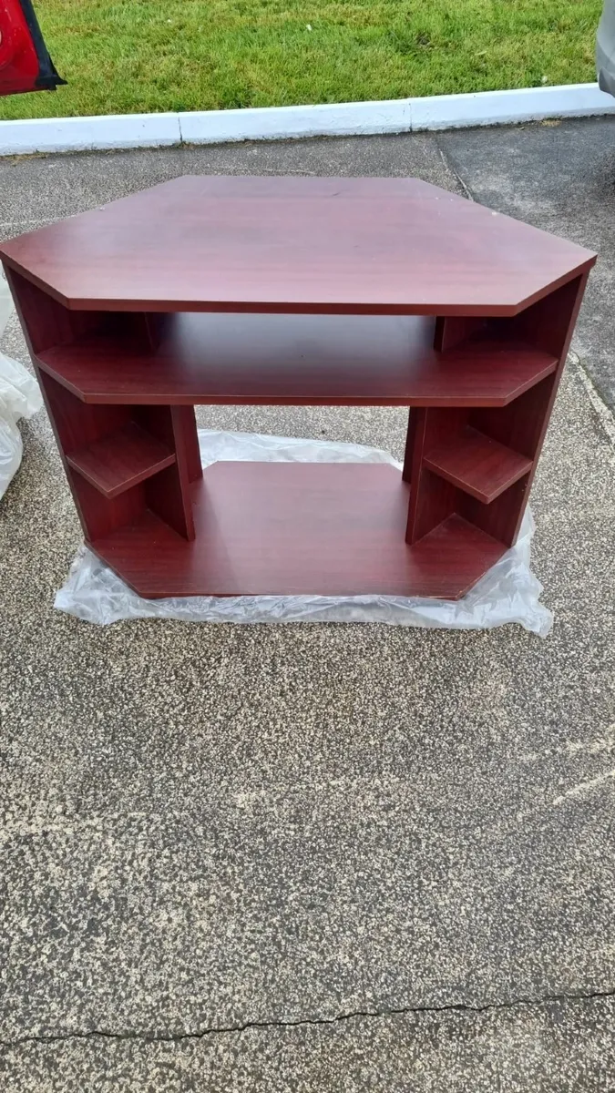 CORNER TV UNIT & COFFEE TABLE - Image 1