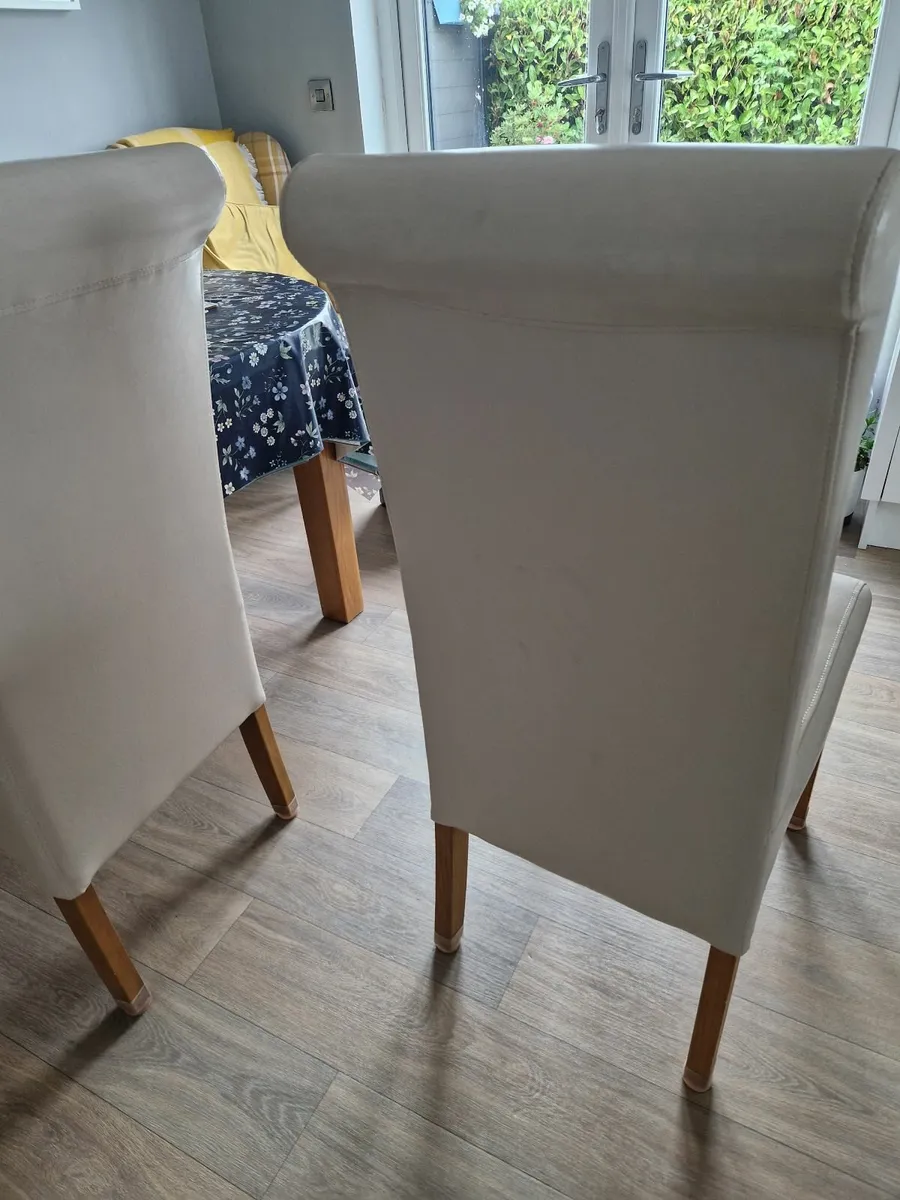 6 Cream leather dining chairs - Image 3