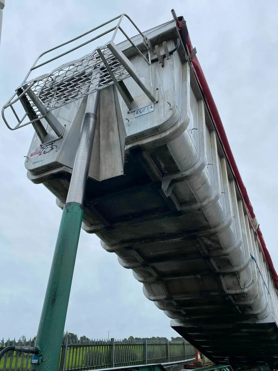 Bulk Alloy Tipping Trailer For Sale - Image 3