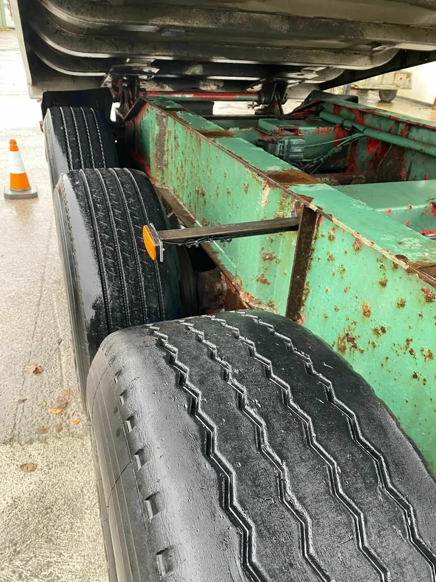 Bulk Alloy Tipping Trailer For Sale - Image 4