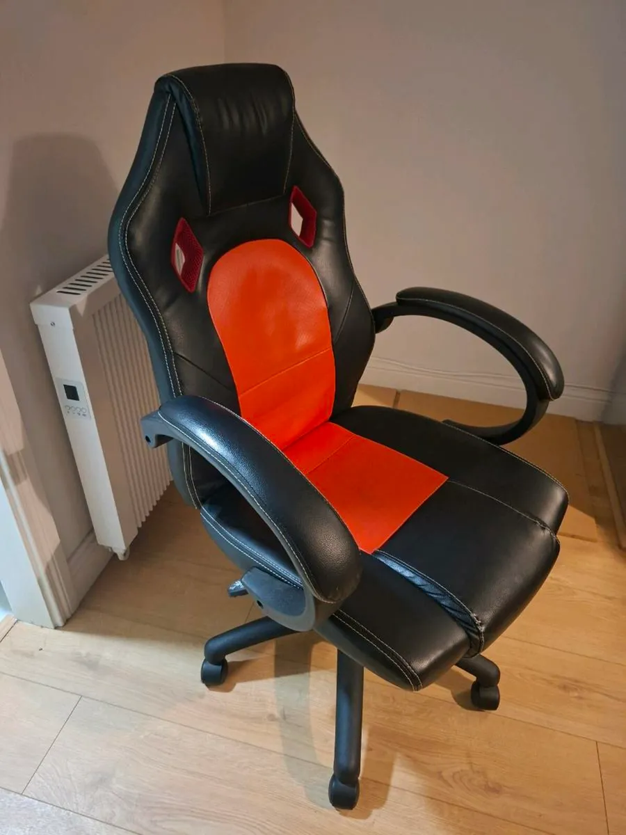 Gaming/Home office chair - Image 1