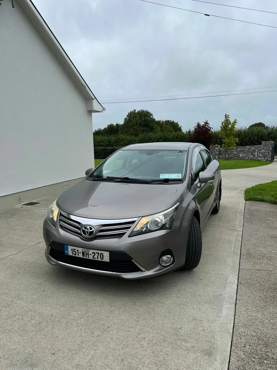 Toyota Avensis Diesel 2.0 D4D - Image 1