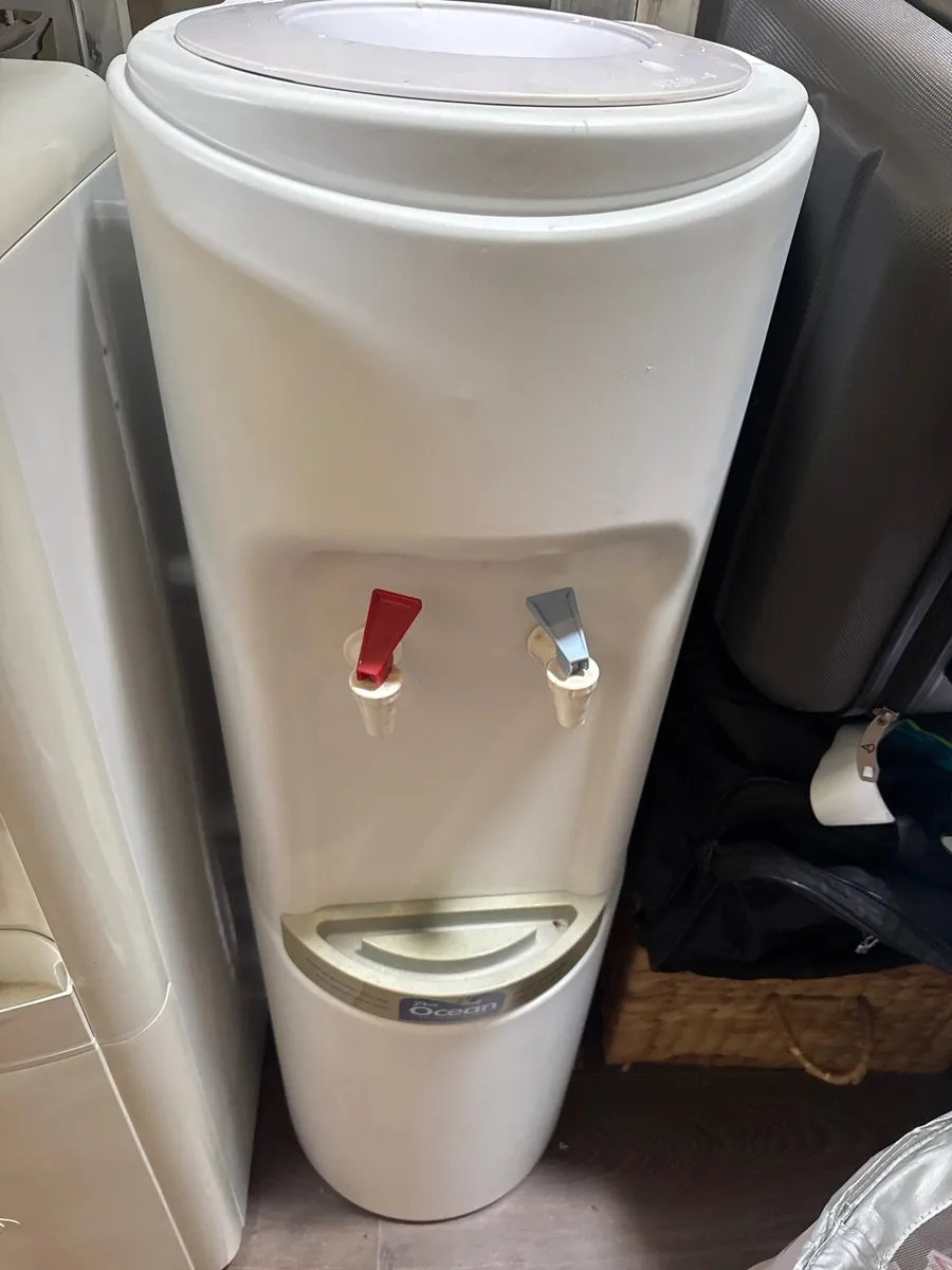 Water dispenser