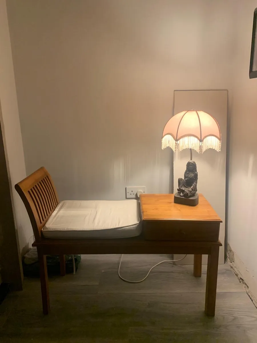 Seat/side table (combo) - Image 2