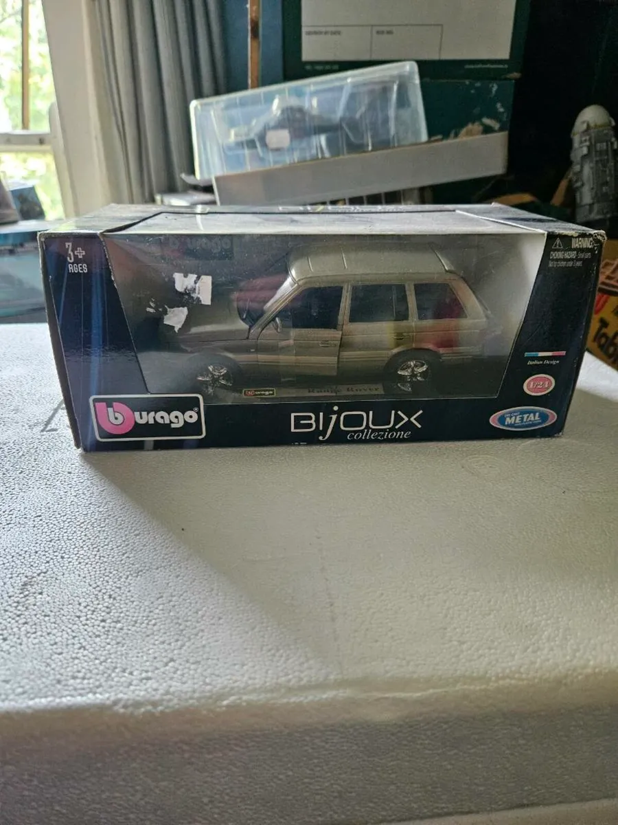 Corgi Burago Range Rover 1.24 - Image 1