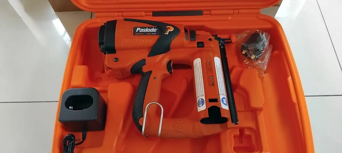 Paslode im65 F16 2nd fix Nail Gun"Fully Serviced - Image 1