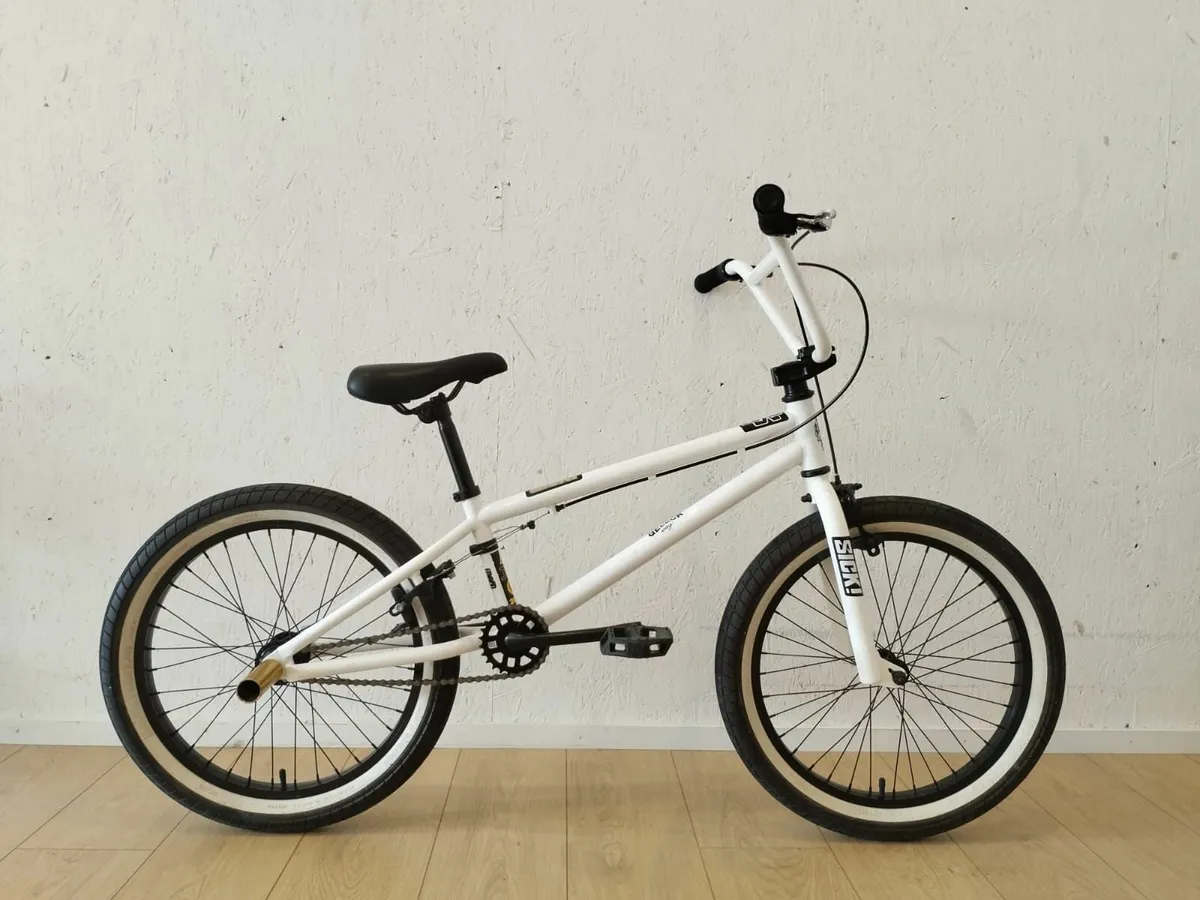 Jet Wolf BMX - Image 1
