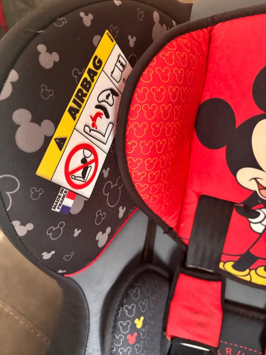 Car seat - Image 3