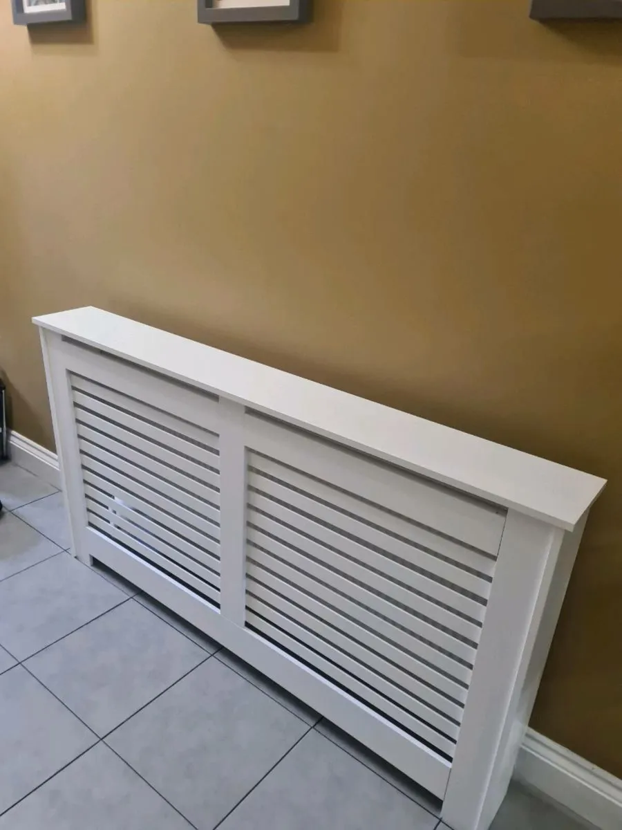 Large radiator cabinet - Image 3