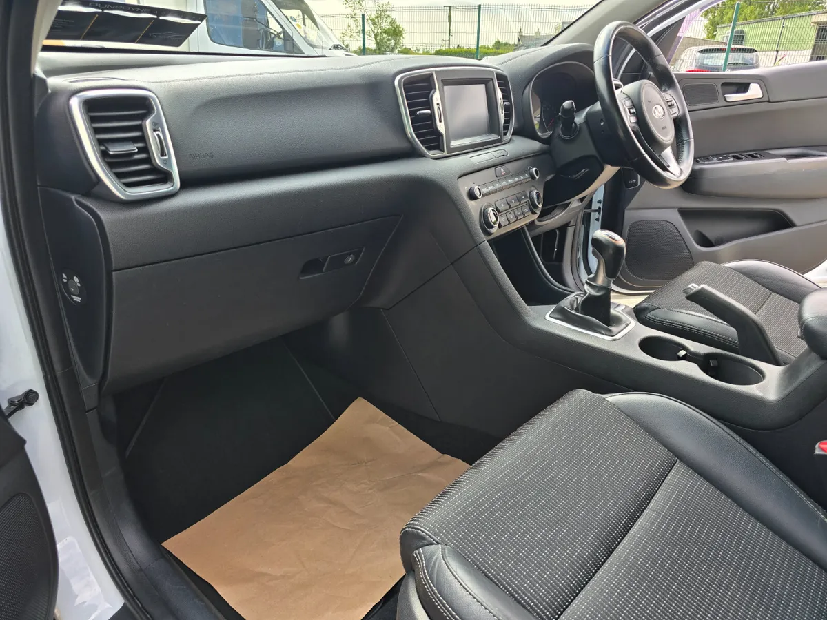 161 KIA SPORTAGE *1.7Crdi*CLEAN* - Image 3