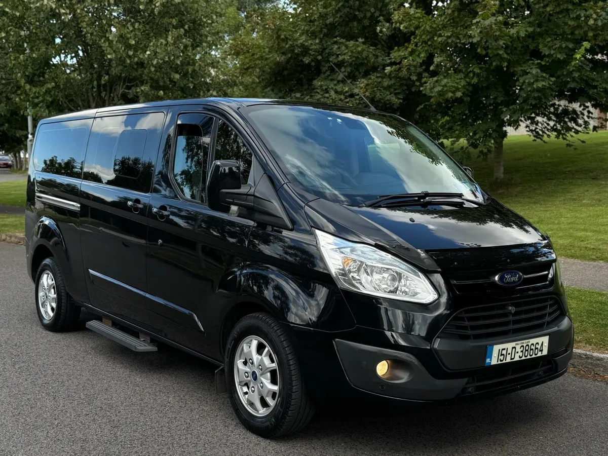 €14995 Ford Tourneo Custom 2015  9 Seater - Image 1