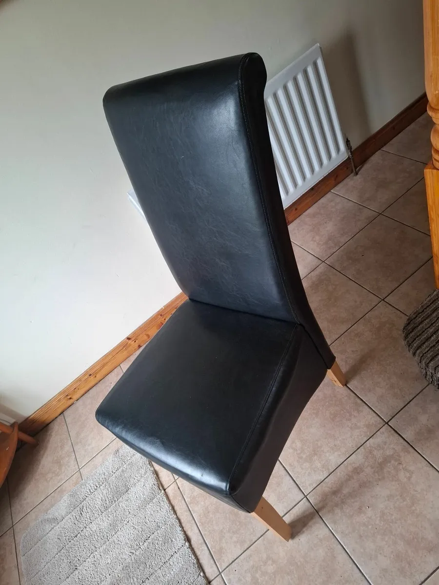 Leather chairs - Image 2