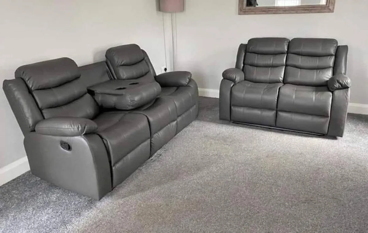 SALE OFFER!! 3+2 Roma Leather Manual Recliner Sofa - Image 2