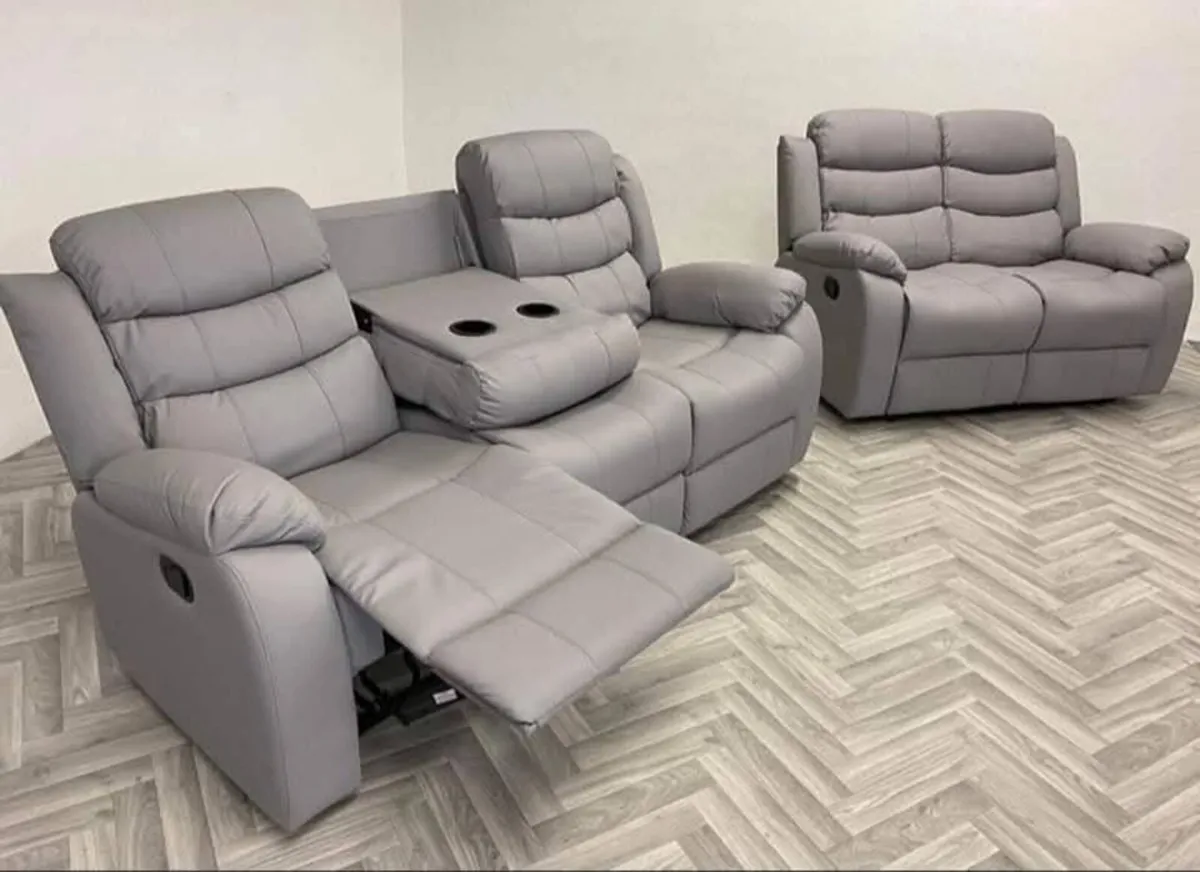 SALE OFFER!! 3+2 Roma Leather Manual Recliner Sofa - Image 3