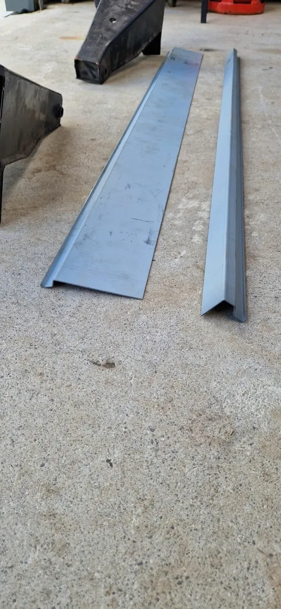 Land Rover Defender Parts - Image 4