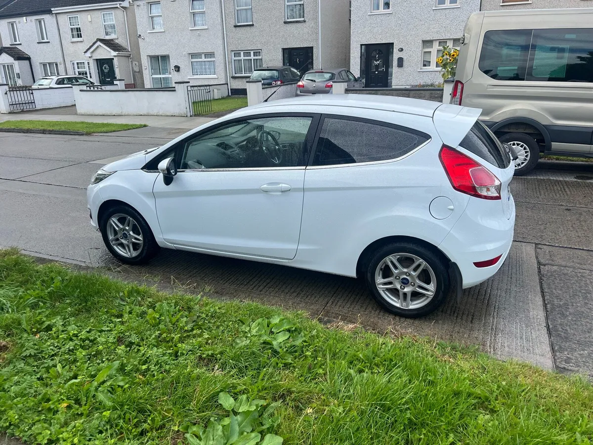 2014 Ford Fiesta 1.2 petrol NCT 06/26 - Image 4
