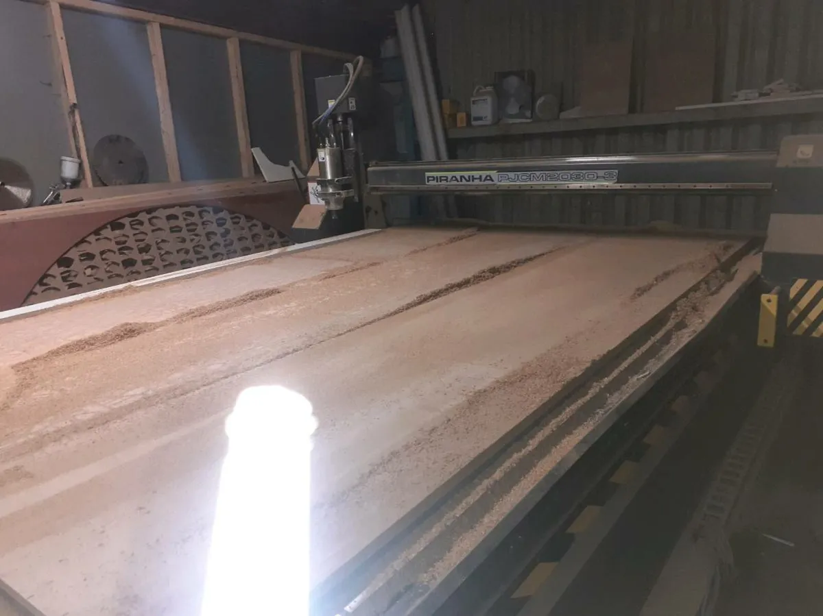 Cnc router 10 by 6 - Image 3