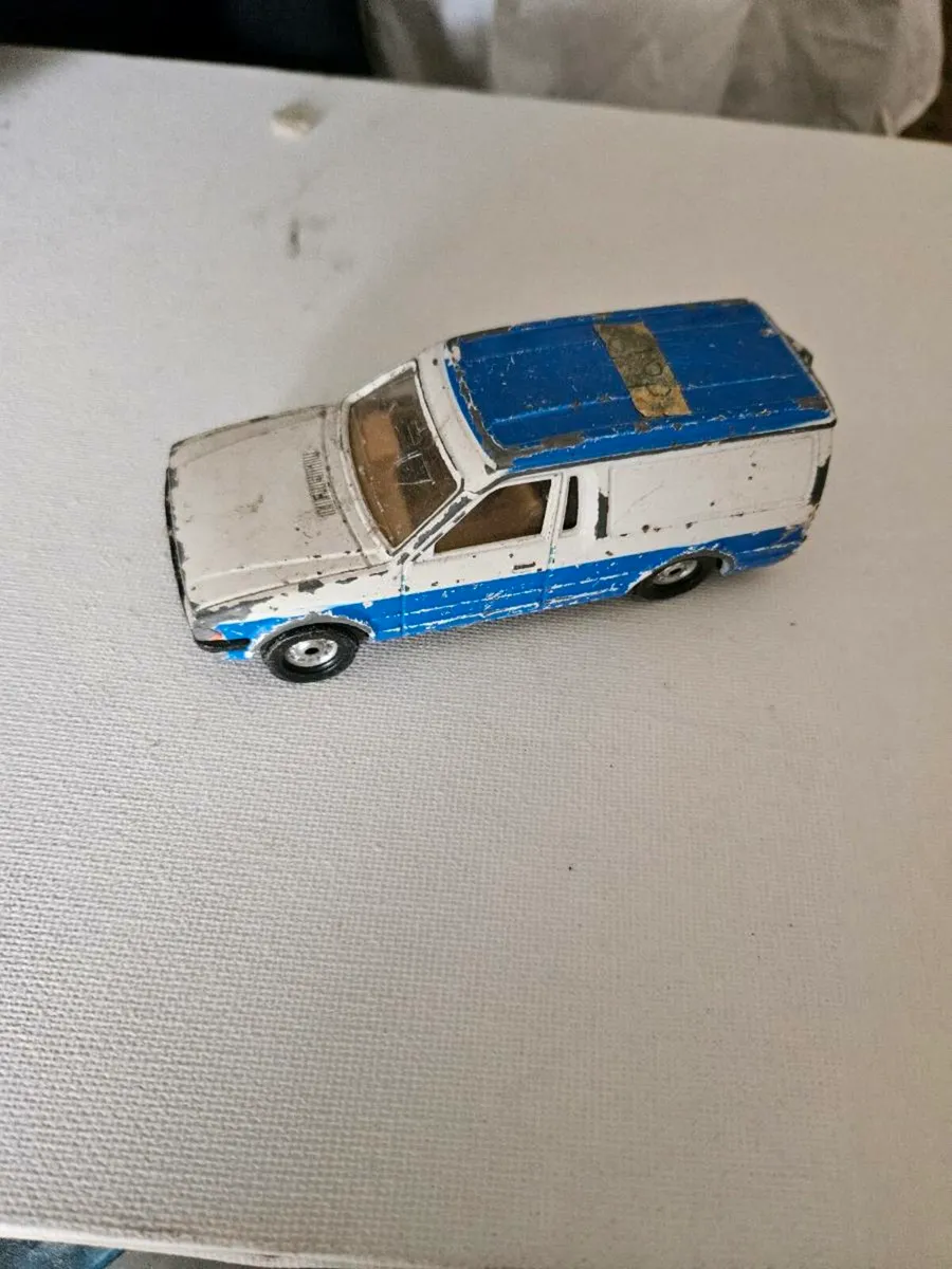 Corgi Ford Escort Van - Image 1