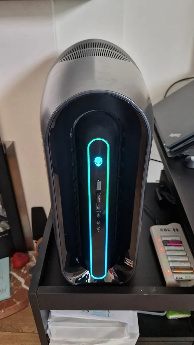 Alienware R10 Gaming PC | Ryzen 7 | RTX 3060Ti - Image 1