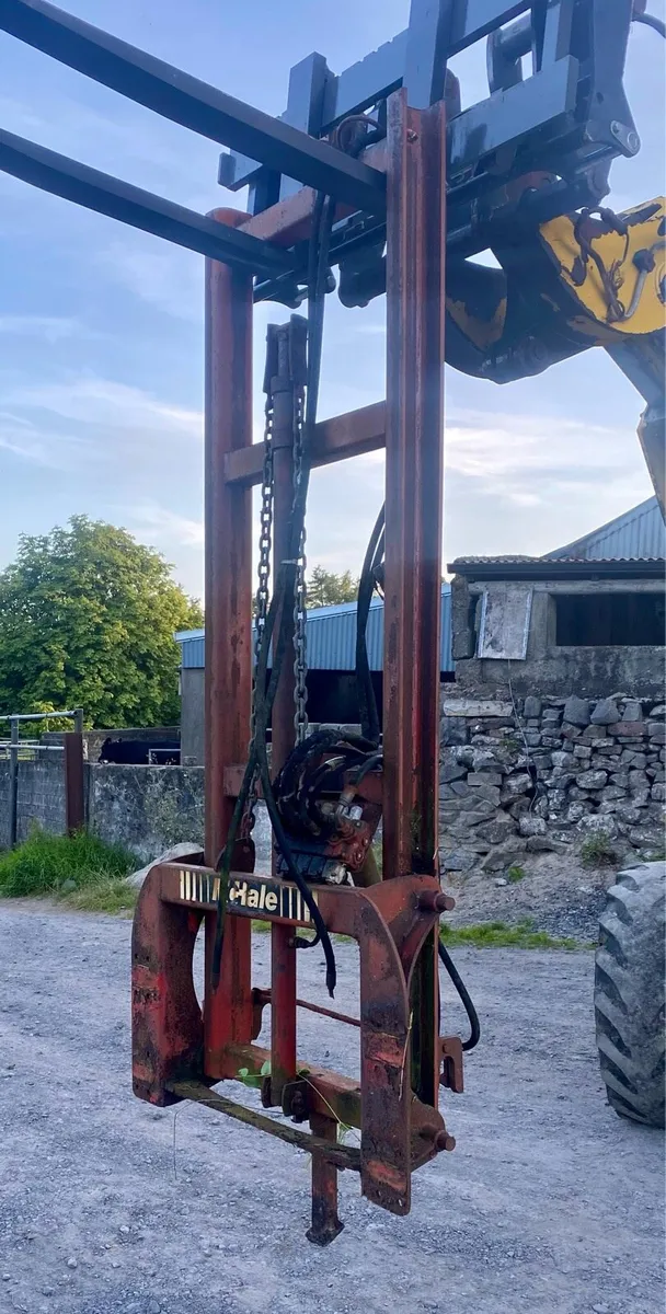 Mast - Image 2