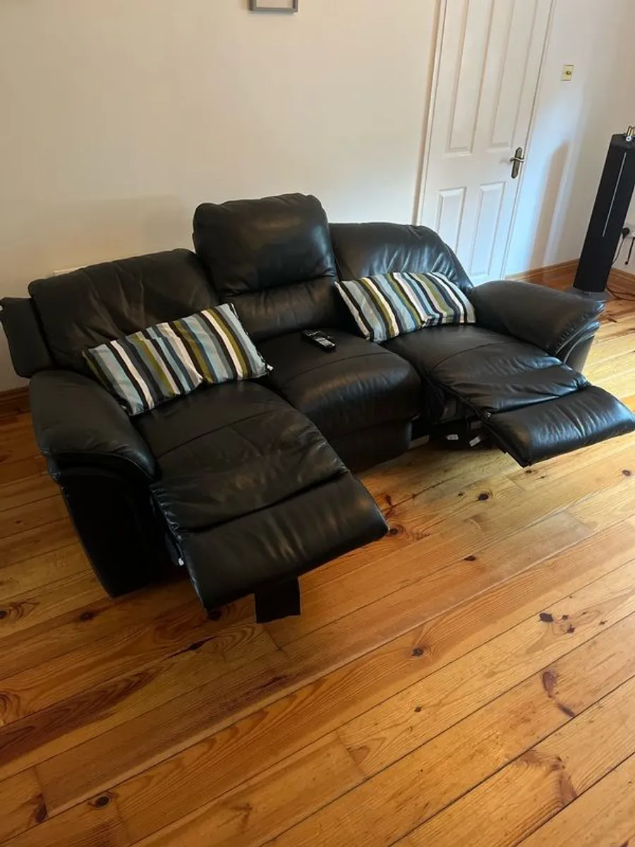 Black Leather Recliner Couch - 3 Seater - Image 2