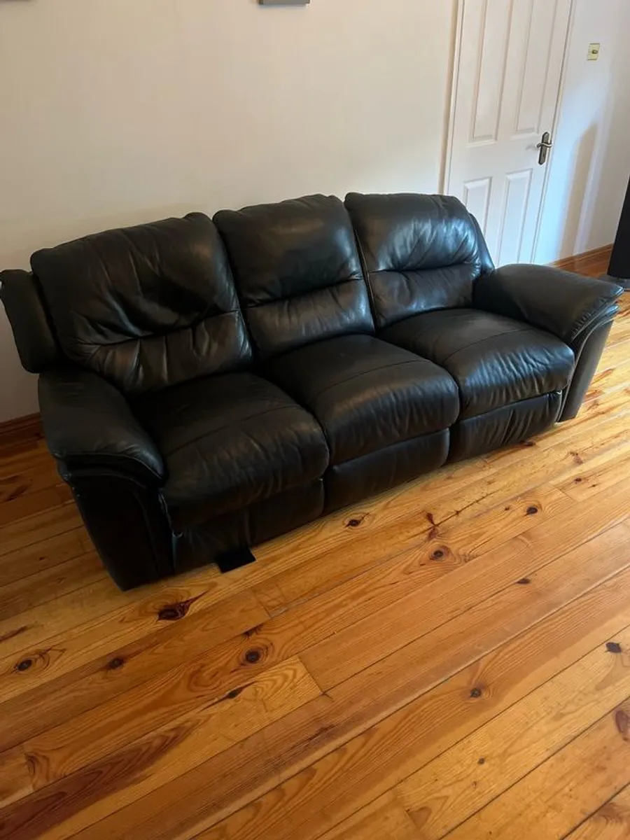 Black Leather Recliner Couch - 3 Seater - Image 3