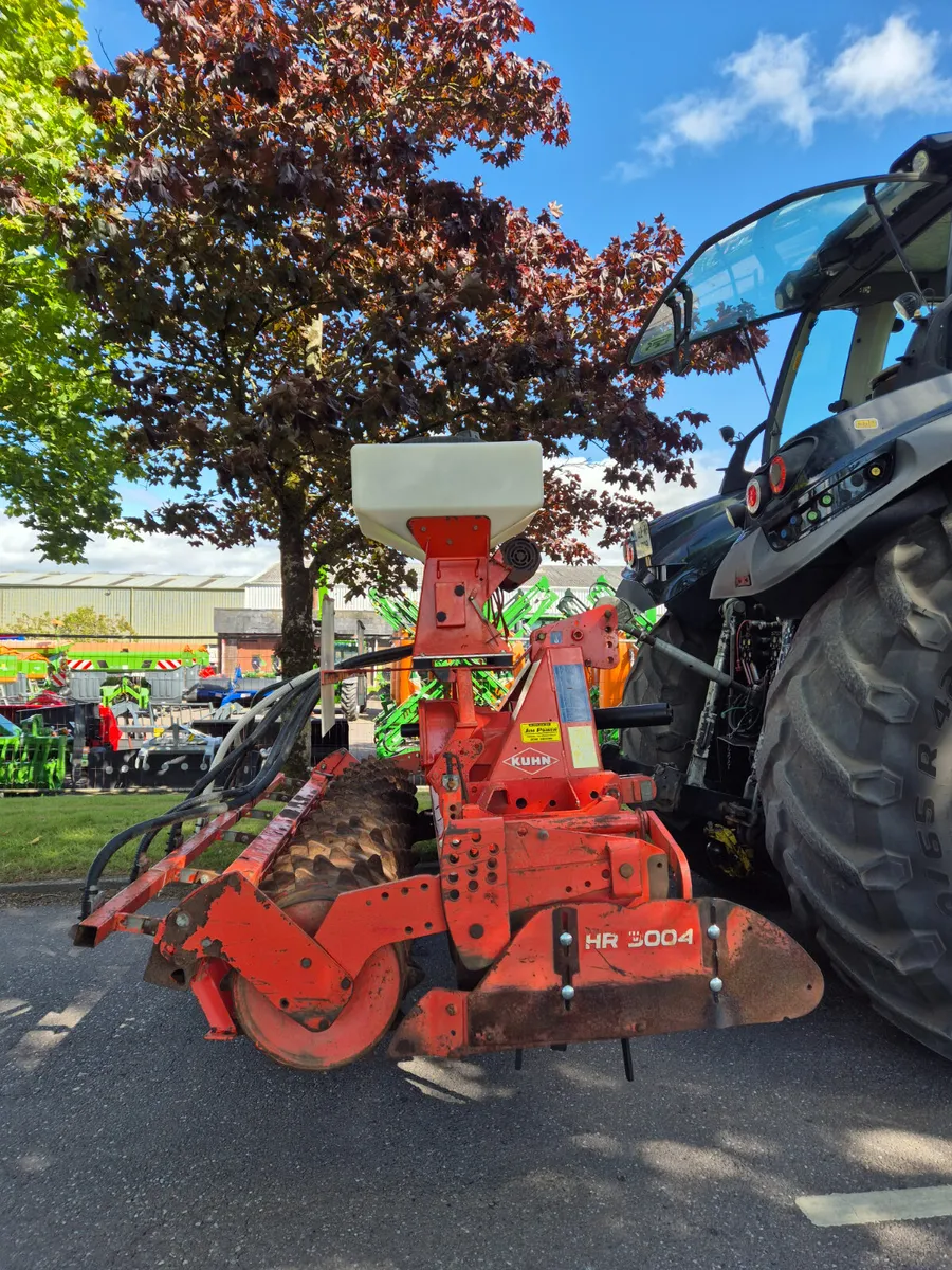 Kuhn Power Harrow with Air Seeder - Image 4