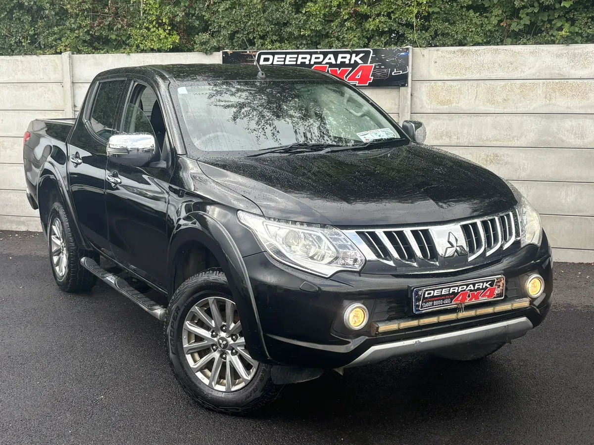 2016 Mitsubishi L200 Crewcab Commercial - Image 1