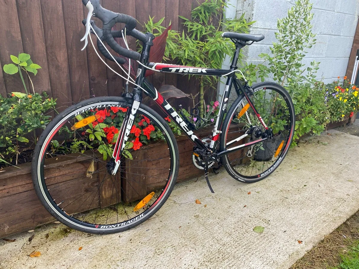Like new Trek alpha 1.1 56 cm 700x25c wheels - Image 4