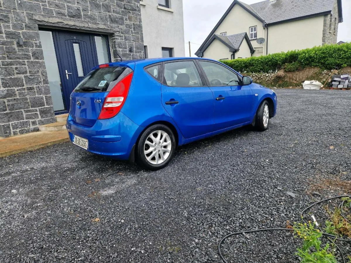 Hyundai i30 - Image 2