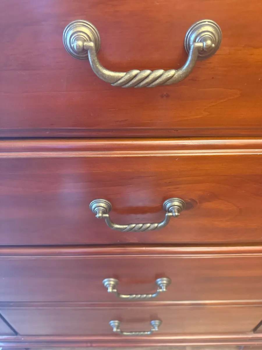 Tall boy chest of drawers - Image 3