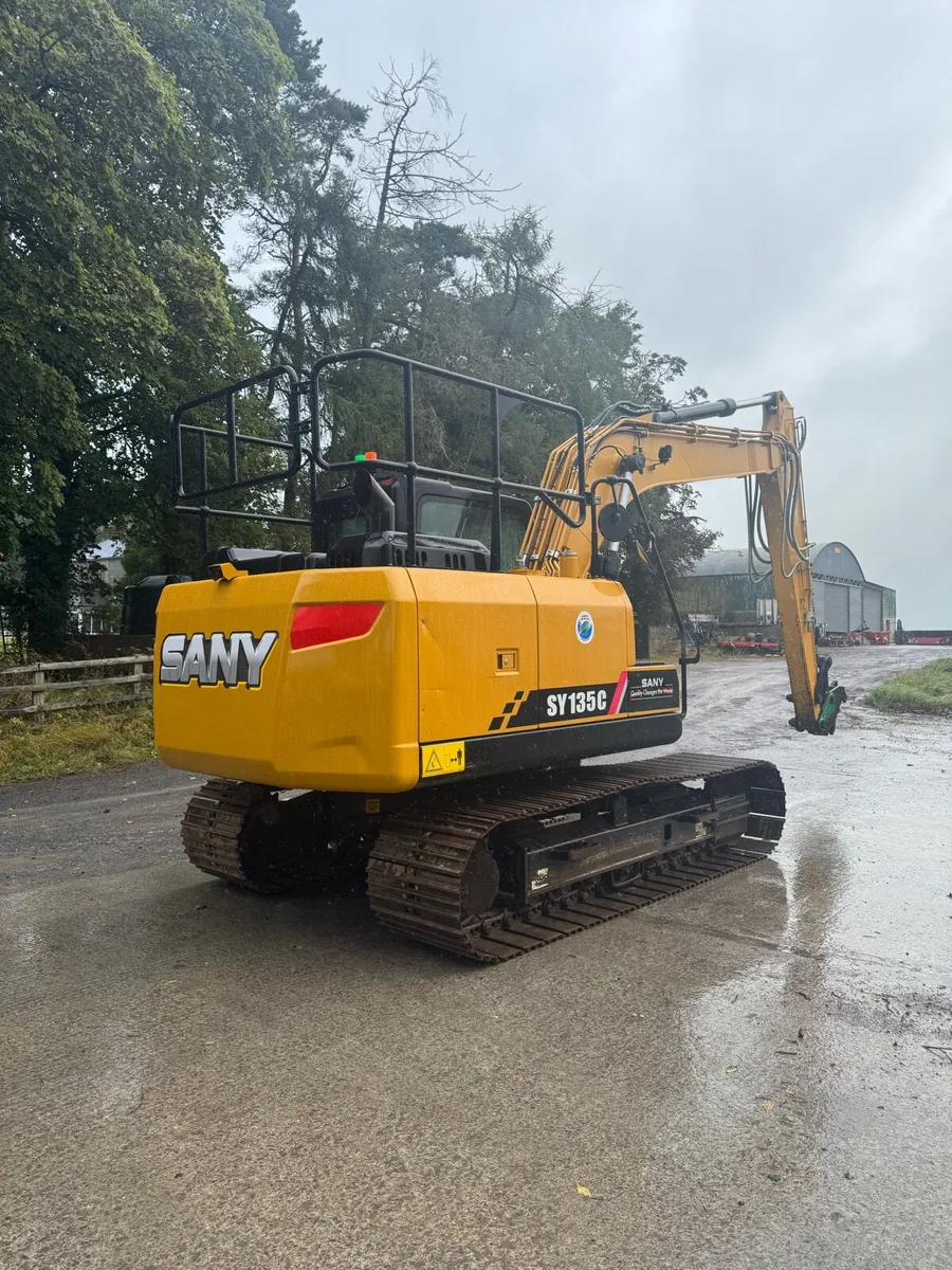 Sany SY135C - Image 1