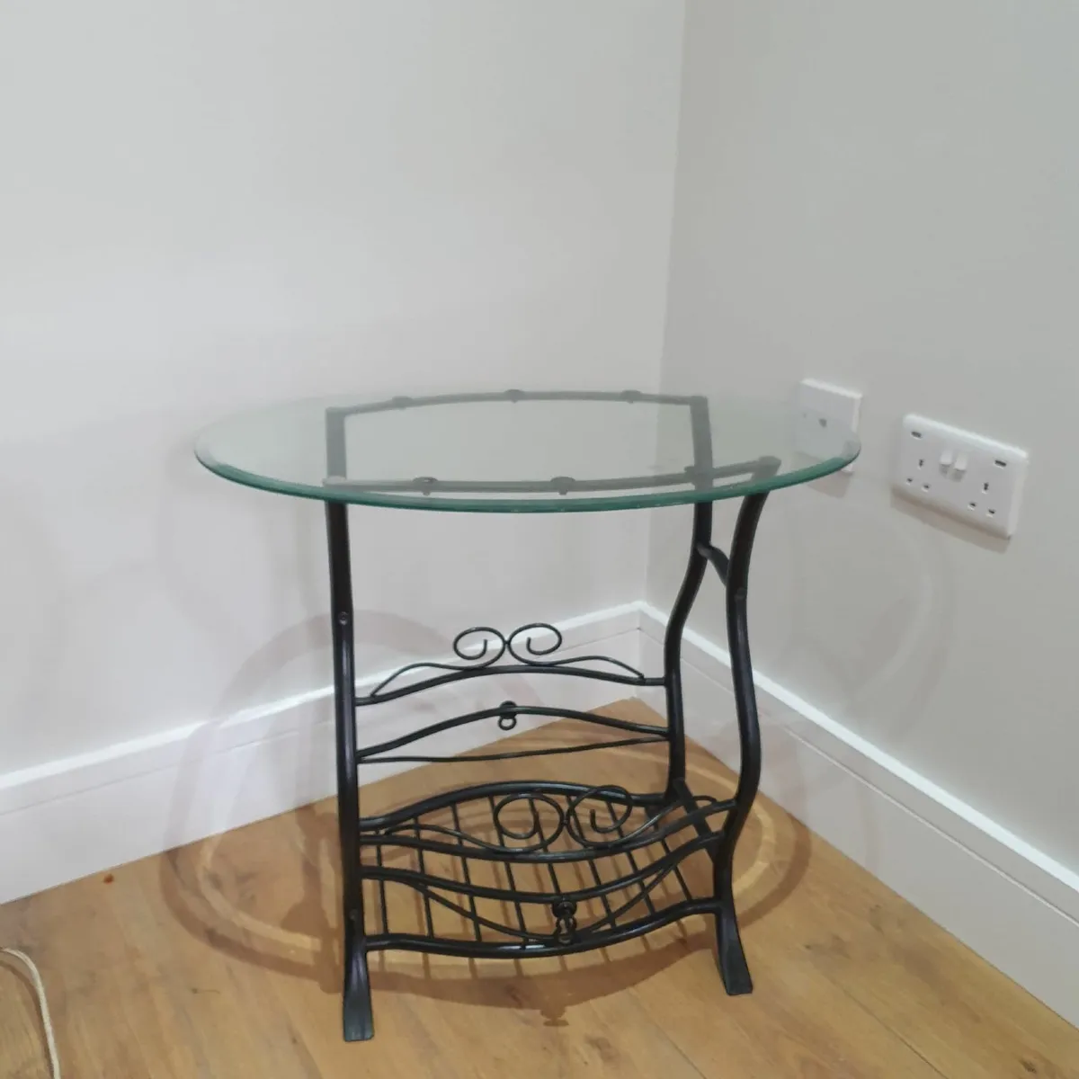 Wrought Iron/Glass table