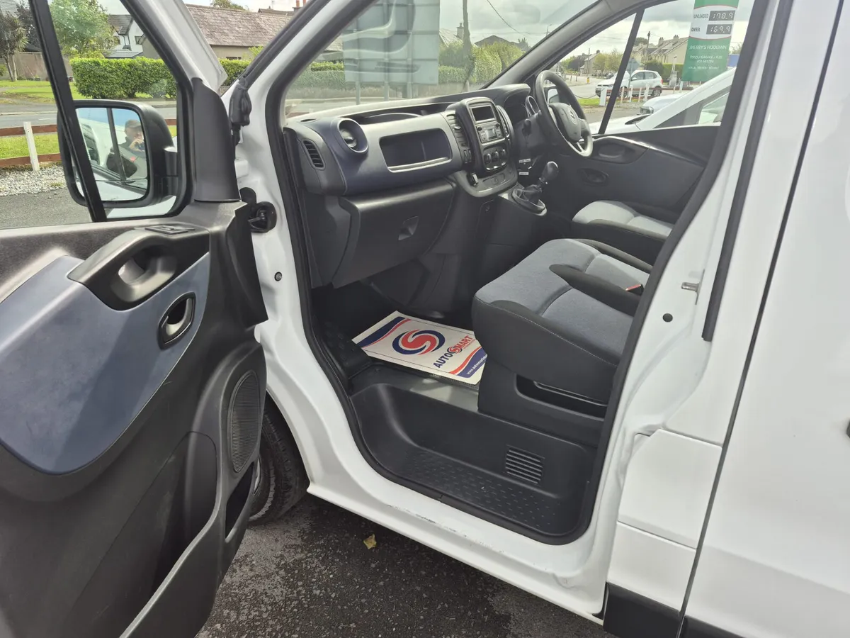 ~Opel Vivaro ~2019~(€10,990 ALL IN) - Image 2