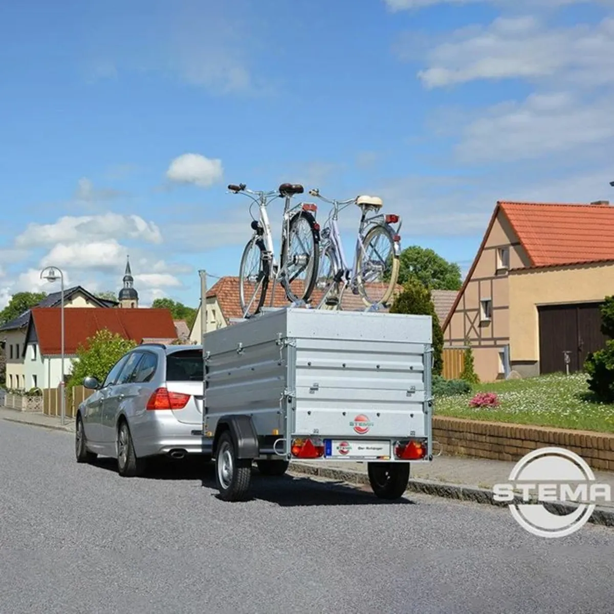Car Trailer (medium sized box trailer) - Image 1