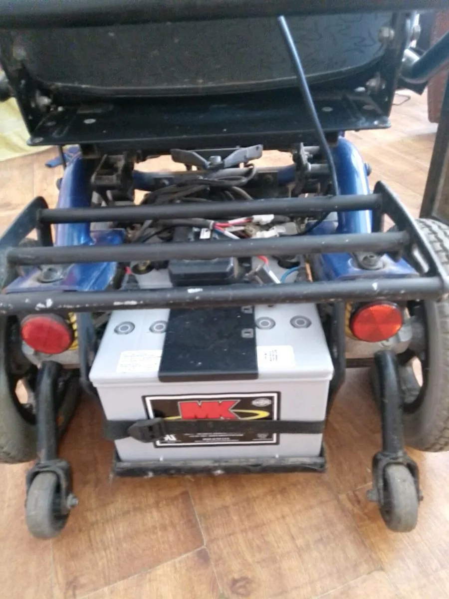 Power wheelchair invacre - Image 3