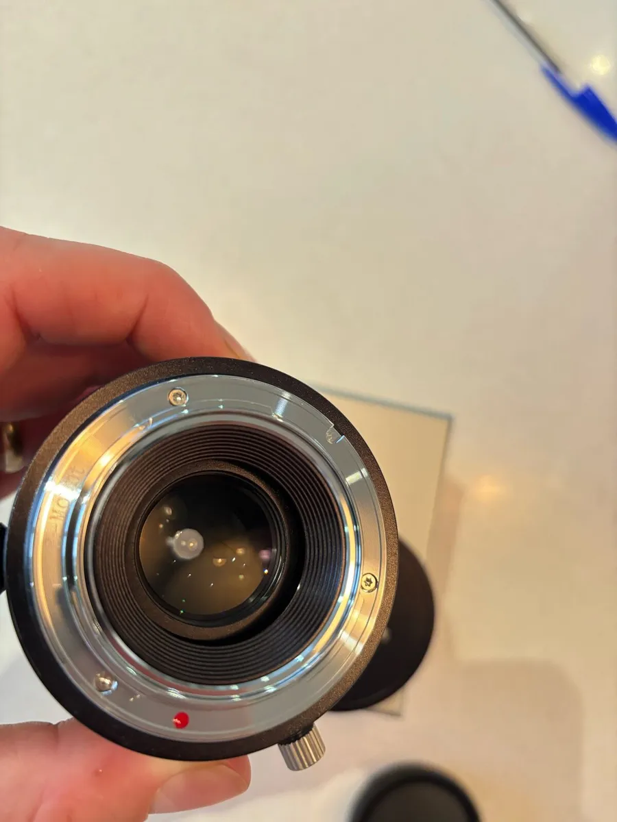 TTArtisan 35mm Tilt Lens | Sony E-Mount - Image 2