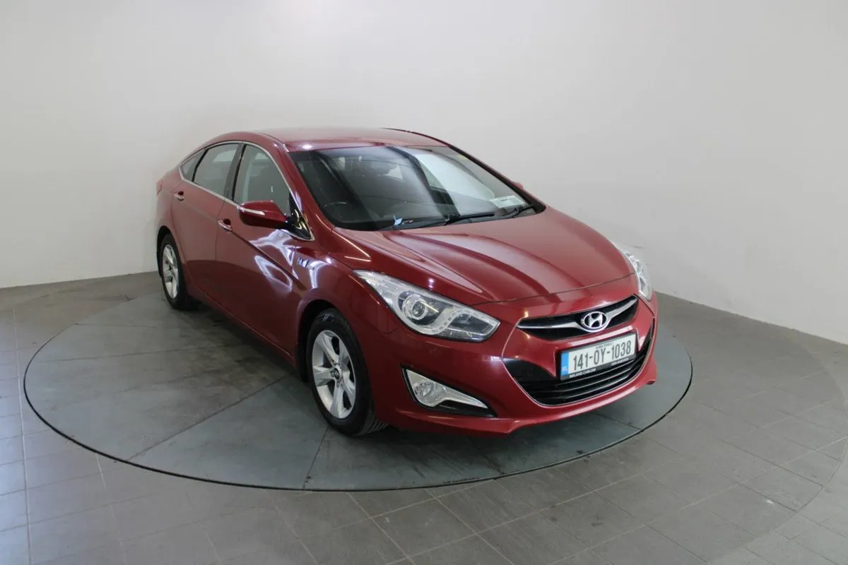 Hyundai i40 Executive 1.7 Diesel - Image 1