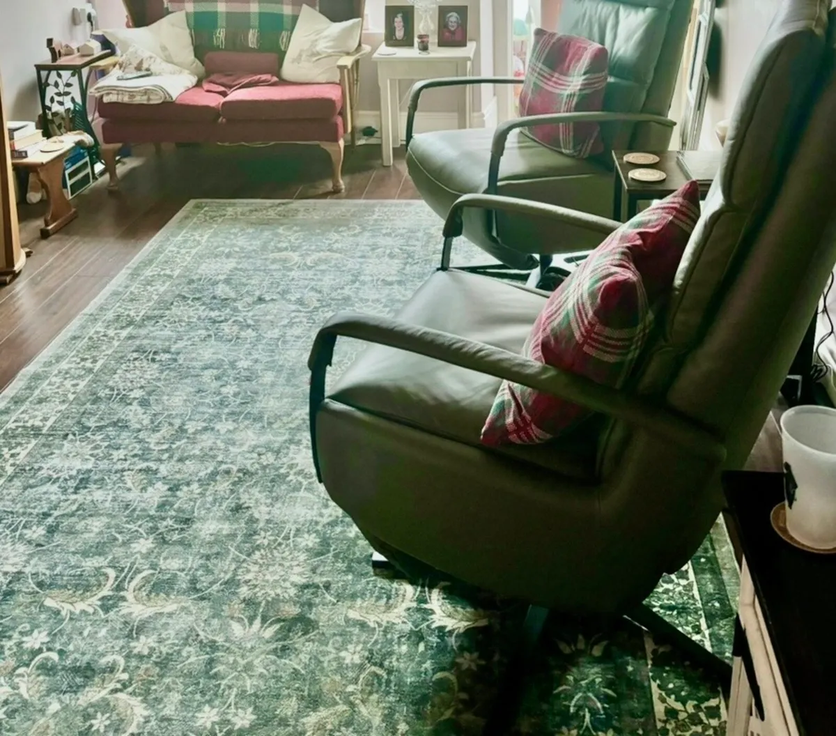 6 x 9 green washable area rug - Image 2