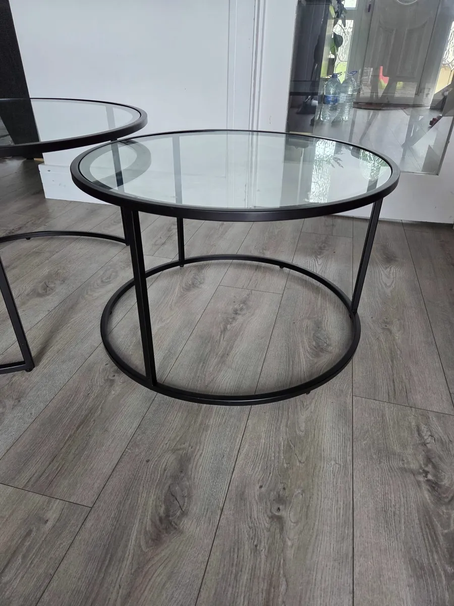 Selling Coffee table set glass/ black metal - Image 2