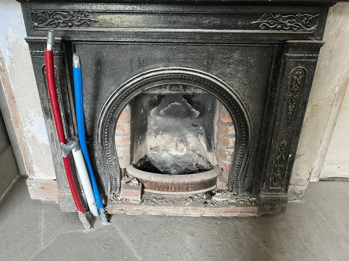 Cast iron fire places - Image 3