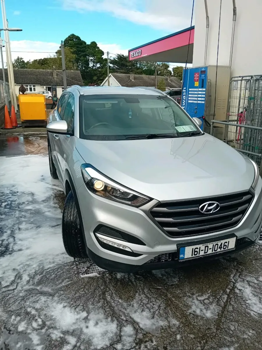 Hyundai tuscan  nctd and taxed  read  add - Image 1