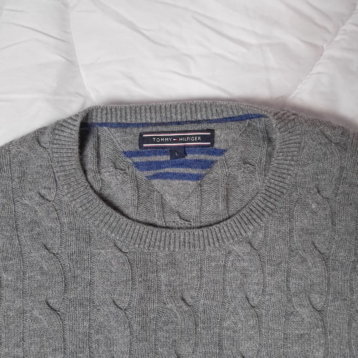 Tommy Hilfiger Grey Jumper Lambs Wool Mens L - Image 4