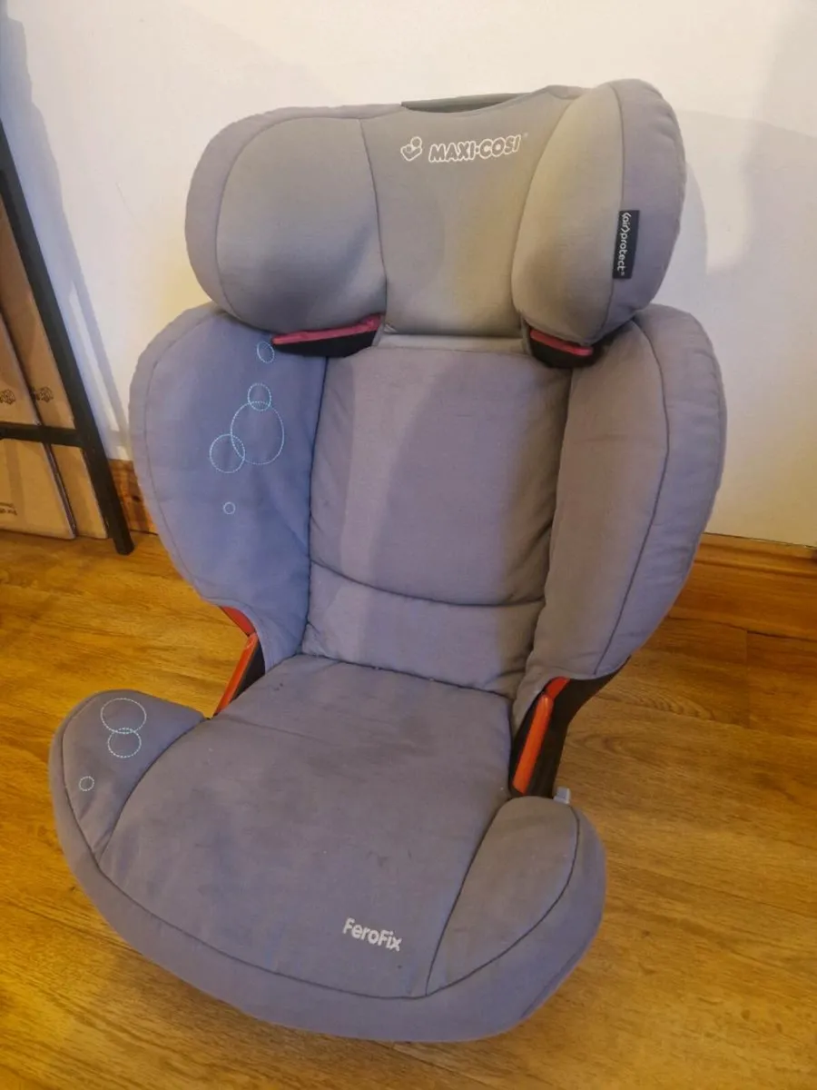 Maxi-cosi car seat - Image 1