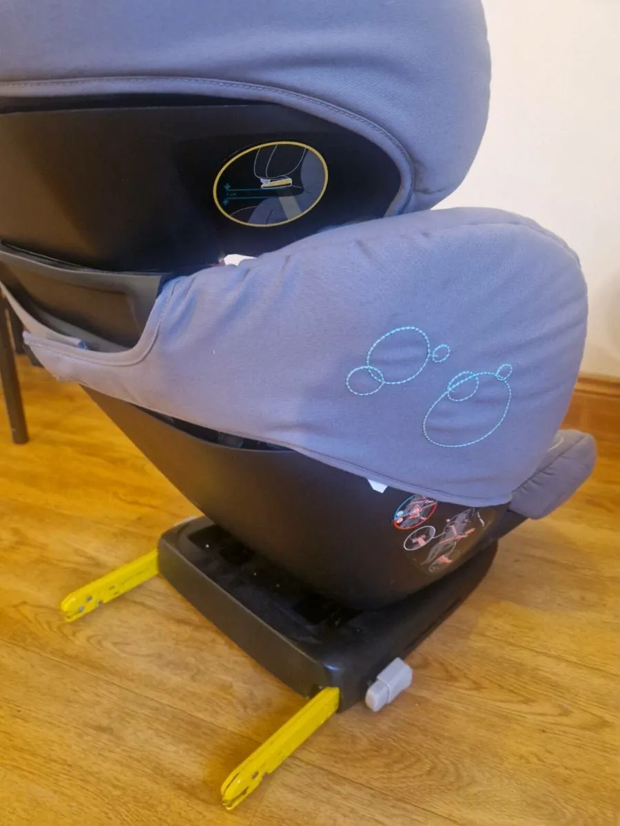 Maxi-cosi car seat - Image 4