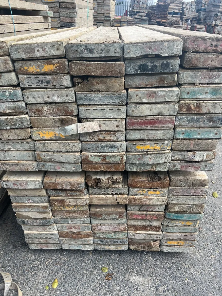 Used scaffolding Boards - Image 4